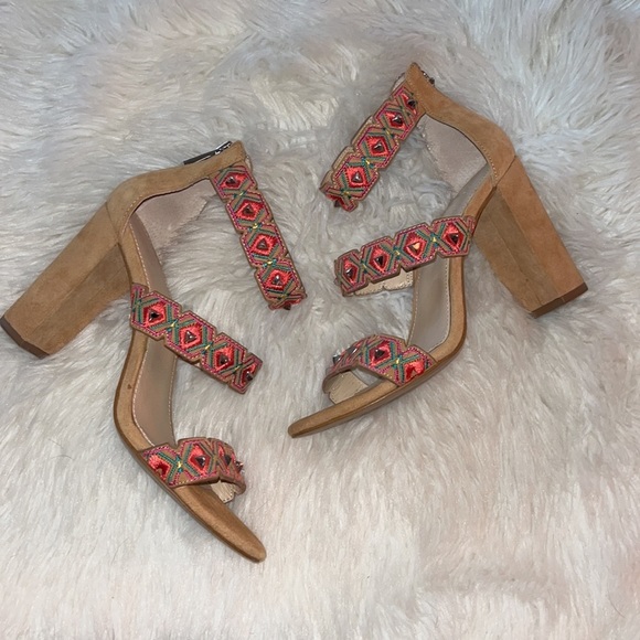 Botkier Gigi Sandals Suede Embellished Pink Studded Block Heel Sz 8 - Picture 2 of 9